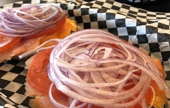 New Biderman's Deli brings bagels, schmears and more