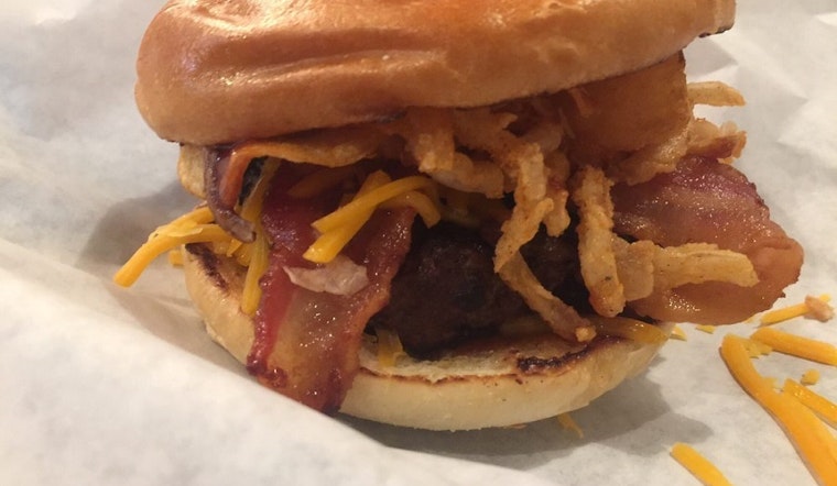 Find burgers and more at Centennial Hills's new Ernie's Burgers