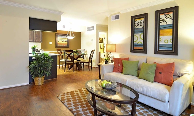 What apartments will $1,000 rent you in Eldridge, today?