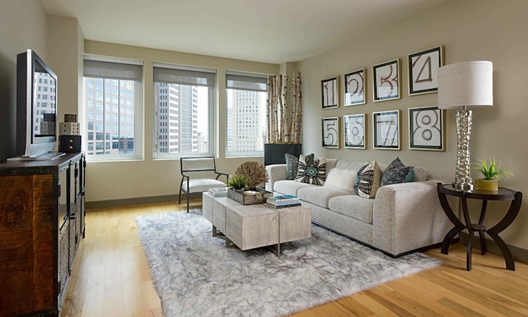 Budget apartments for rent in City Center District, Dallas