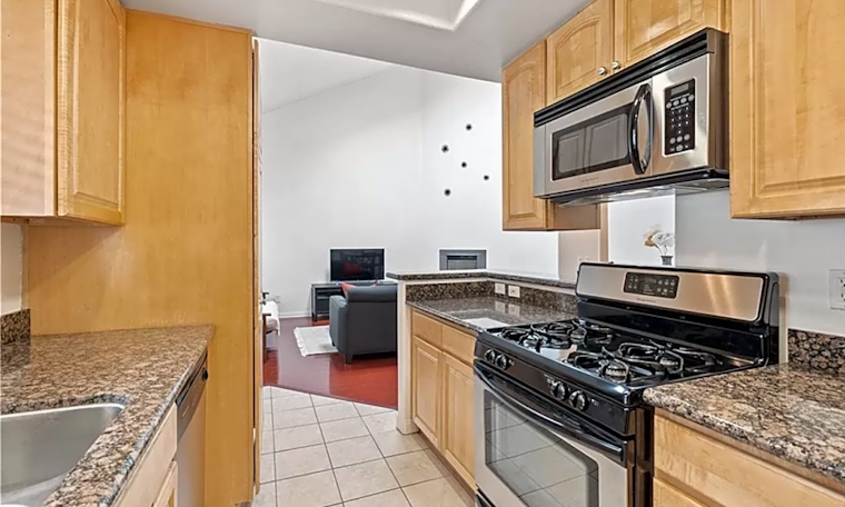 Apartments for rent in Long Beach: What will $2,300 get you?