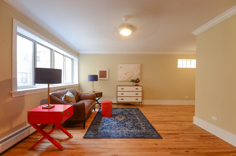 What will $1,400 rent you in Rogers Park, right now?