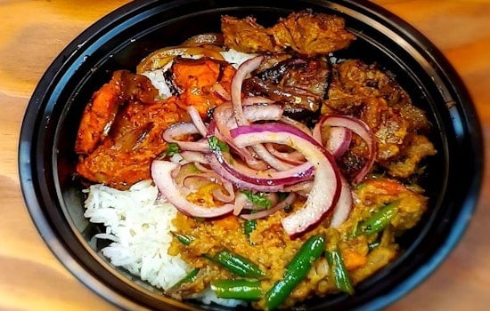New spot, Kathi Rolls, brings Indian street food to Dover Shores West