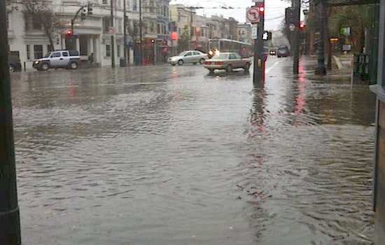 PHOTOS: Winter Day in the Castro - As Fickle As It's Politics
