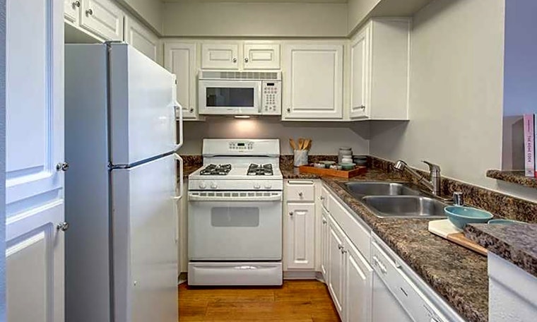 Apartments for rent in Los Angeles: What will $2,700 get you?