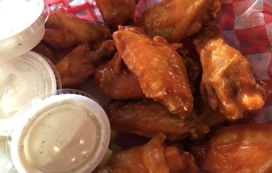 Nashville's 5 top spots for inexpensive chicken wings