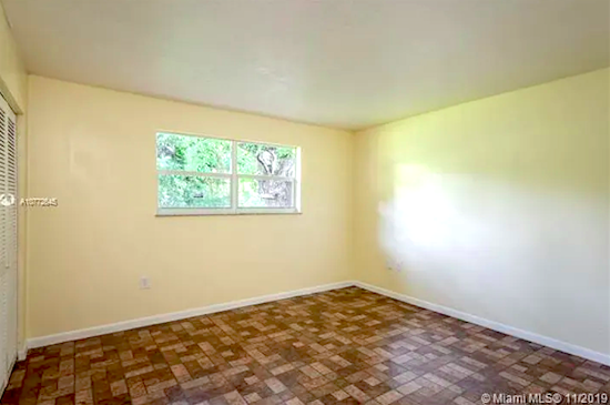 Budget apartments for rent in South-West Coconut Grove, Miami