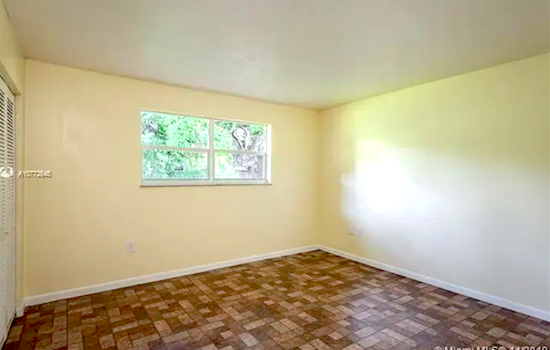 Budget apartments for rent in South-West Coconut Grove, Miami