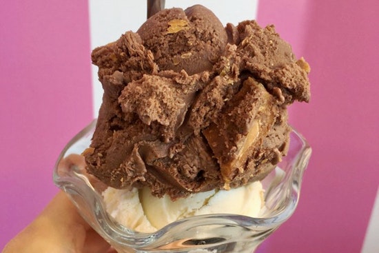 Get ice cream and frozen yogurt and more at Encanto's new Mary Coyle Ol' Fashion Ice Cream