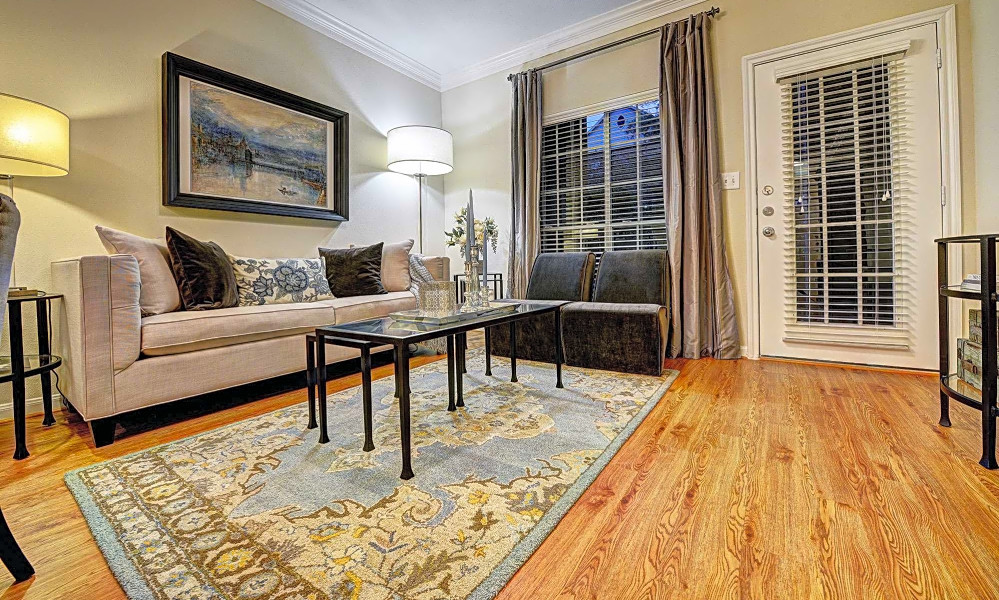 What apartments will 1,800 rent you in Afton Oaks, today?