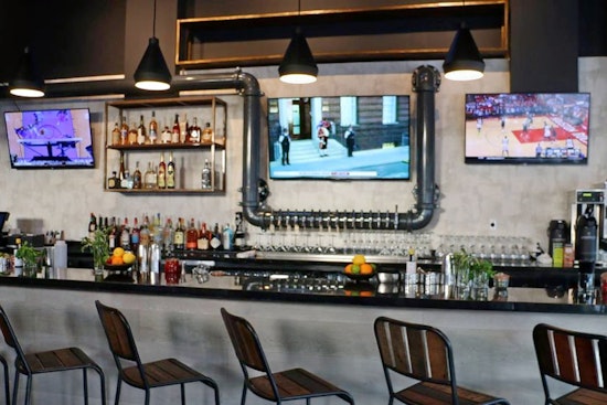 New kosher spot Osher Bar & Grill opens its doors in Pico-Robertson
