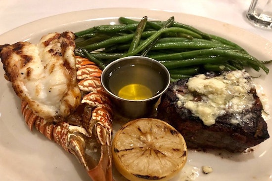 Explore the 4 most popular spots in Indianapolis's Castleton neighborhood