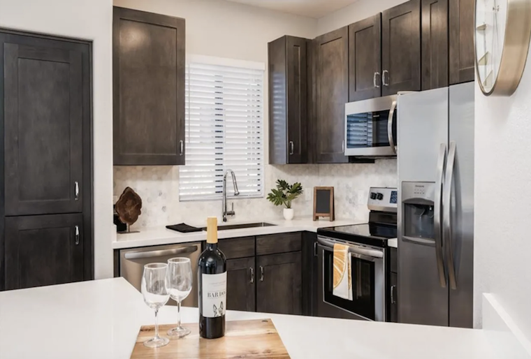 Apartments for rent in Phoenix: What will $2,000 get you?