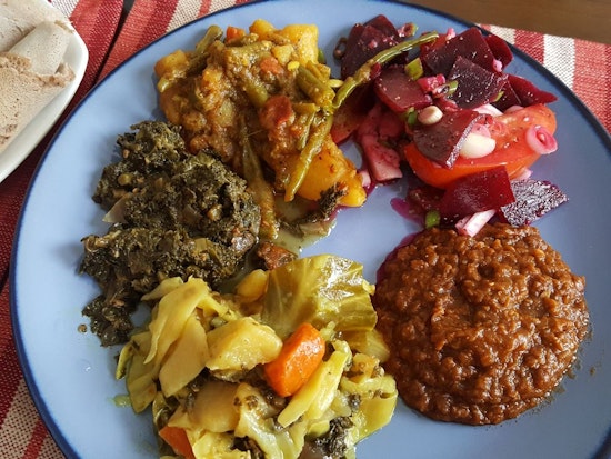 The 5 hottest spots to grab Ethiopian food in Chicago