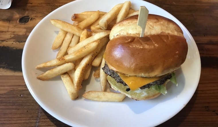 Jumpin' Jax House of Food brings burgers and more to Downtown Jacksonville