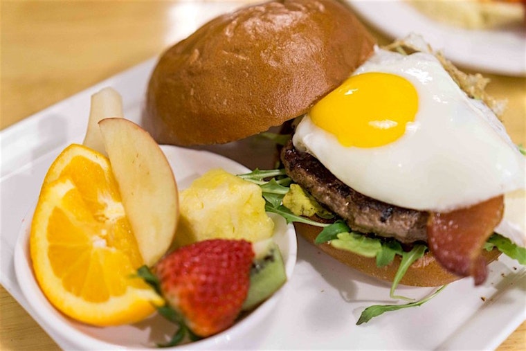 Explore the 4 most popular spots in Sacramento's Tahoe Park neighborhood