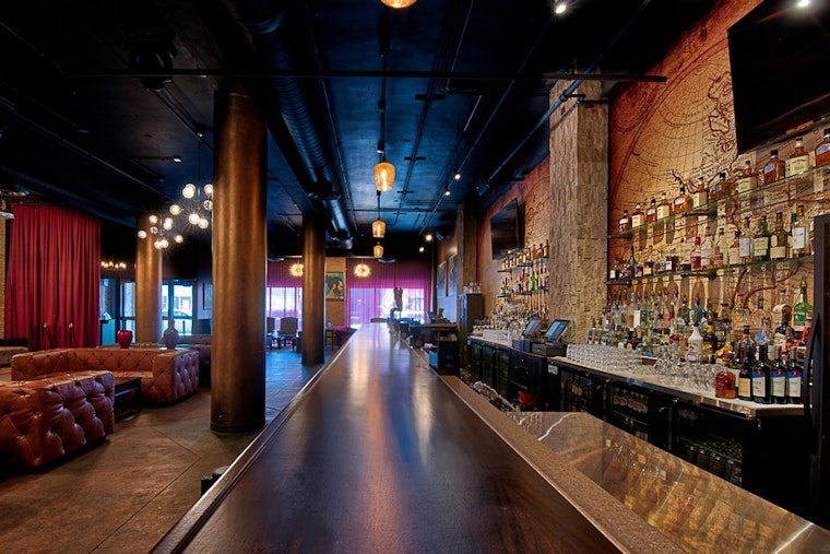 Bottoms up: 4 fresh cocktail bars in Chicago