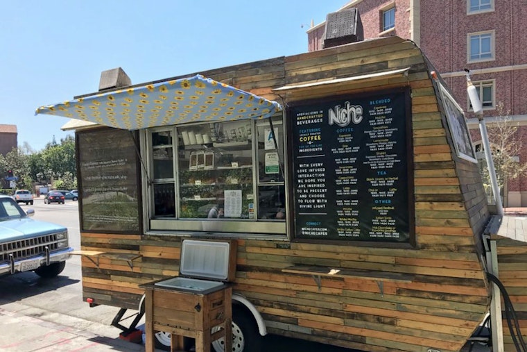 Niche Cafes brings shakes, smoothies, coffee and tea to Downtown LA
