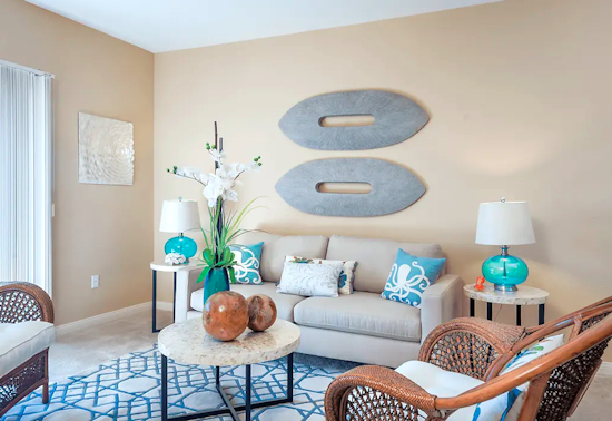 What apartments will $1,600 rent you in Summerlin North, this month?