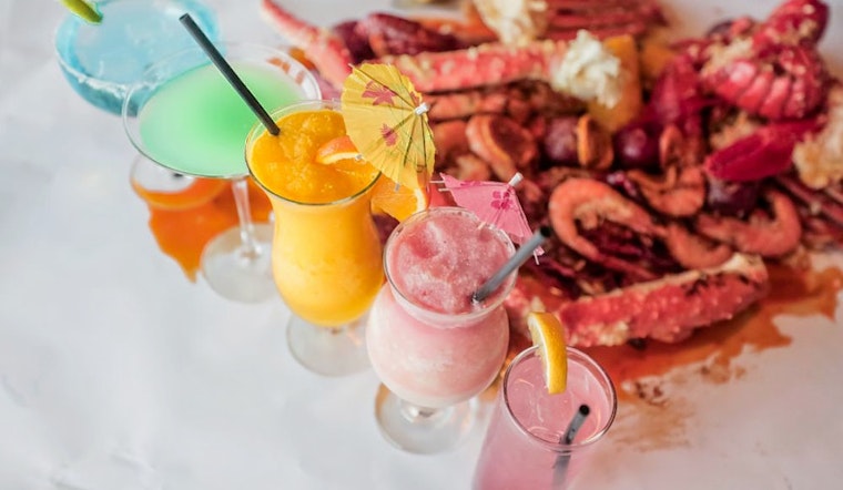 New Northeast Airport Cajun/Creole spot Hook & Reel Cajun Seafood & Bar opens its doors