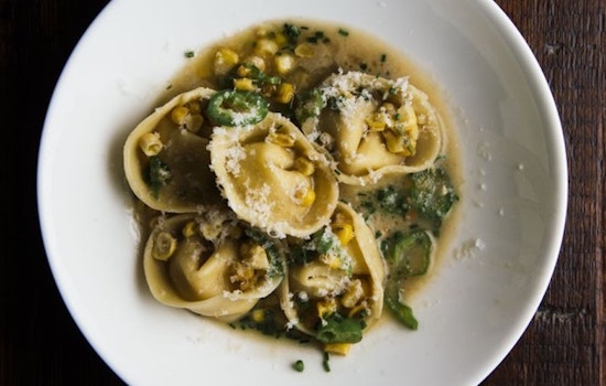 Explore the top 5 eateries in New Orleans' Marigny neighborhood
