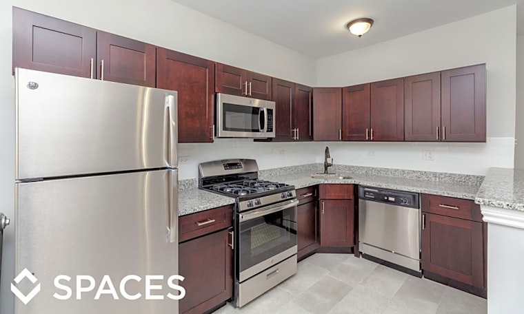 Apartments for rent in Chicago: What will $1,300 get you?