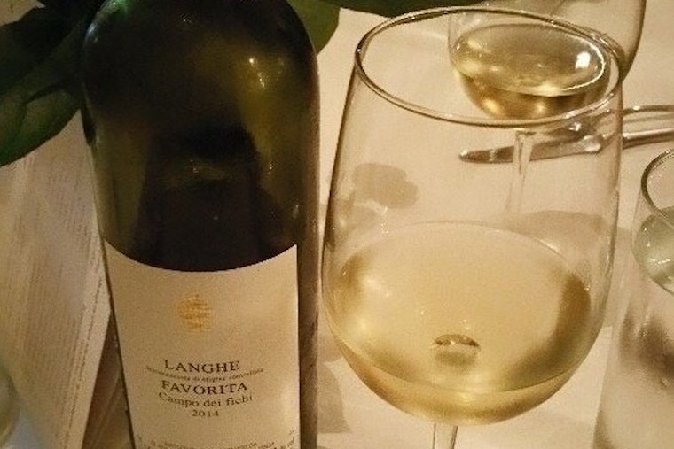 Treat yourself at St. Louis' 5 priciest wine bars