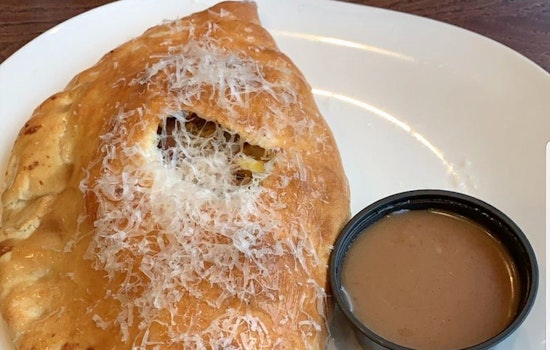 Sauce On The Side makes Downtown debut, with salads and more