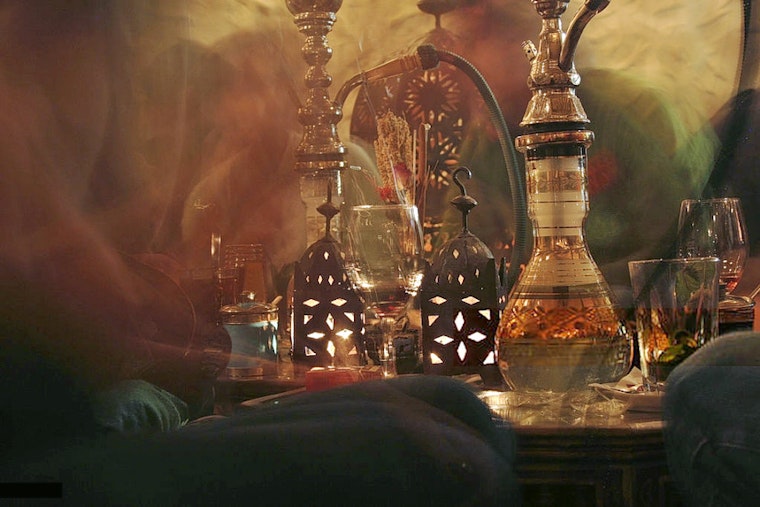 Deluxe Hookah Lounge makes debut in New Winchester