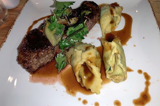 New American spot Harbor debuts in Chicago