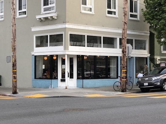 Pearl softly opens in the Outer Richmond