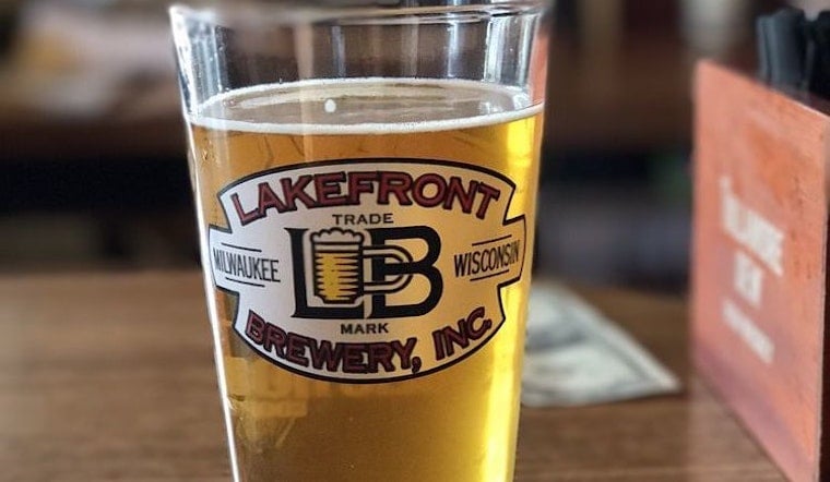 Check out 4 top low-priced bars in Milwaukee