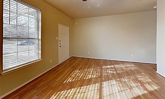 Budget apartments for rent in Garden Acres, Fort Worth