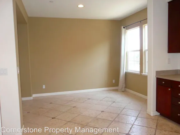 What apartments will $3,500 rent you in Fairgrounds right now?