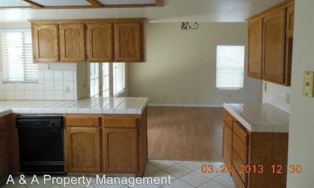 What apartments will $1,700 rent you in Northeast Fresno today?