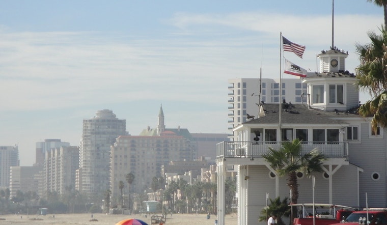 Top Long Beach news: Driver dead after truck hits pole; Vincent Thomas night closures continue; more