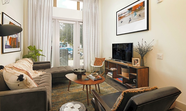 What apartments will $2,500 rent you in Northeast Dallas, this month?