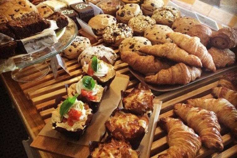 Central Business District gets a new bakery: Breads On Oak Cafe & Bakery