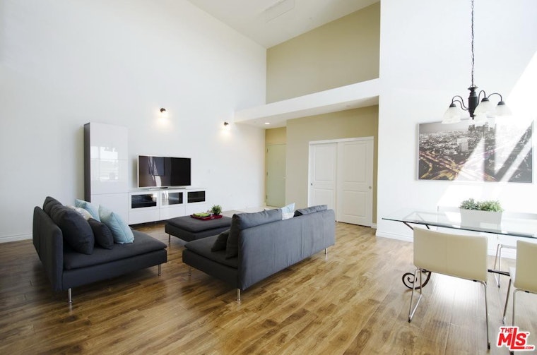 Renting in Los Angeles: What will $2,000 get you?