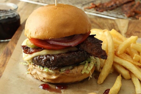 Craving burgers? Here are Fresno's top 4 options