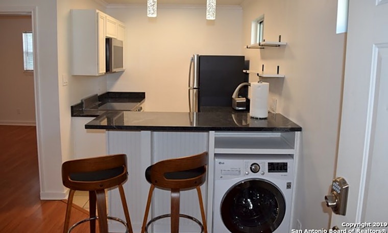 What apartments will $1,000 rent you in King William, today?