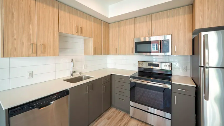 What apartments will $2,000 rent you in Central District, right now?