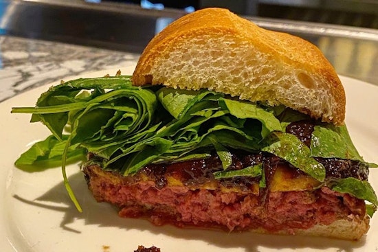 New gastropub Father’s Office now open in Downtown