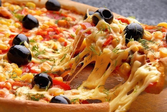 National Pizza Day: Top pizza choices in Houston for takeout and dining in