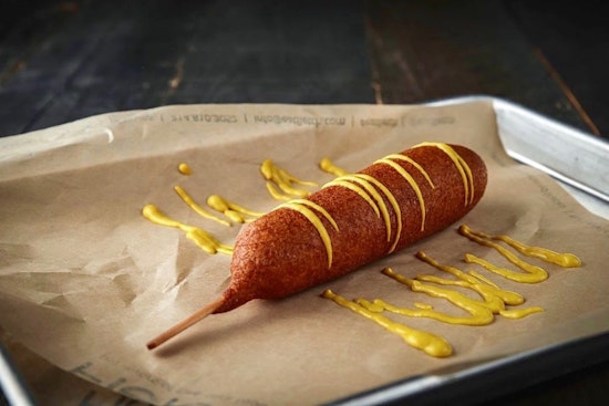 No Name brings corn dogs, cocktails and more to Lake Caroline