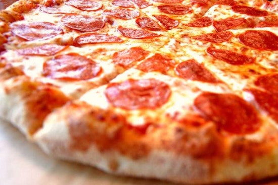 Top pizza choices in Charlotte for takeout and dining in