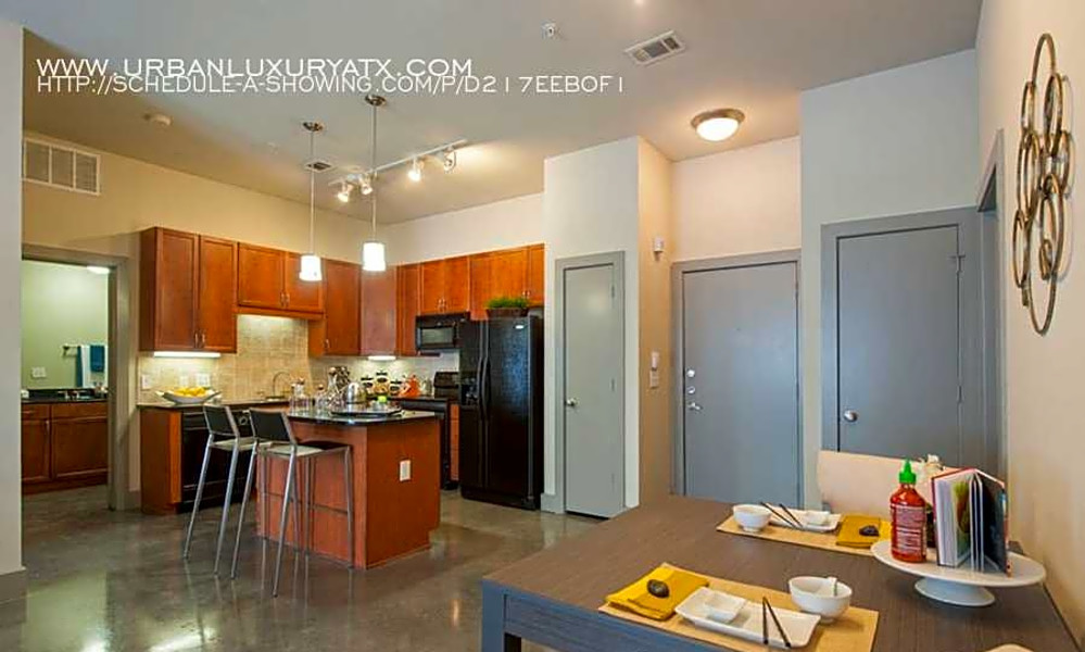 Budget apartments for rent in Triangle State, Austin