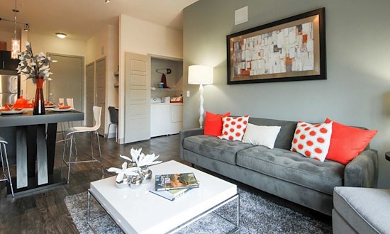 Apartments for rent in Plano: What will $1,800 get you?