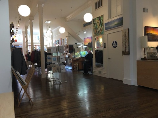 Bernal Heights gallery seeks live entertainment permit