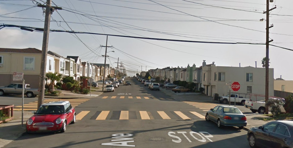 Bicyclist seriously injured after being struck by car in Outer Sunset